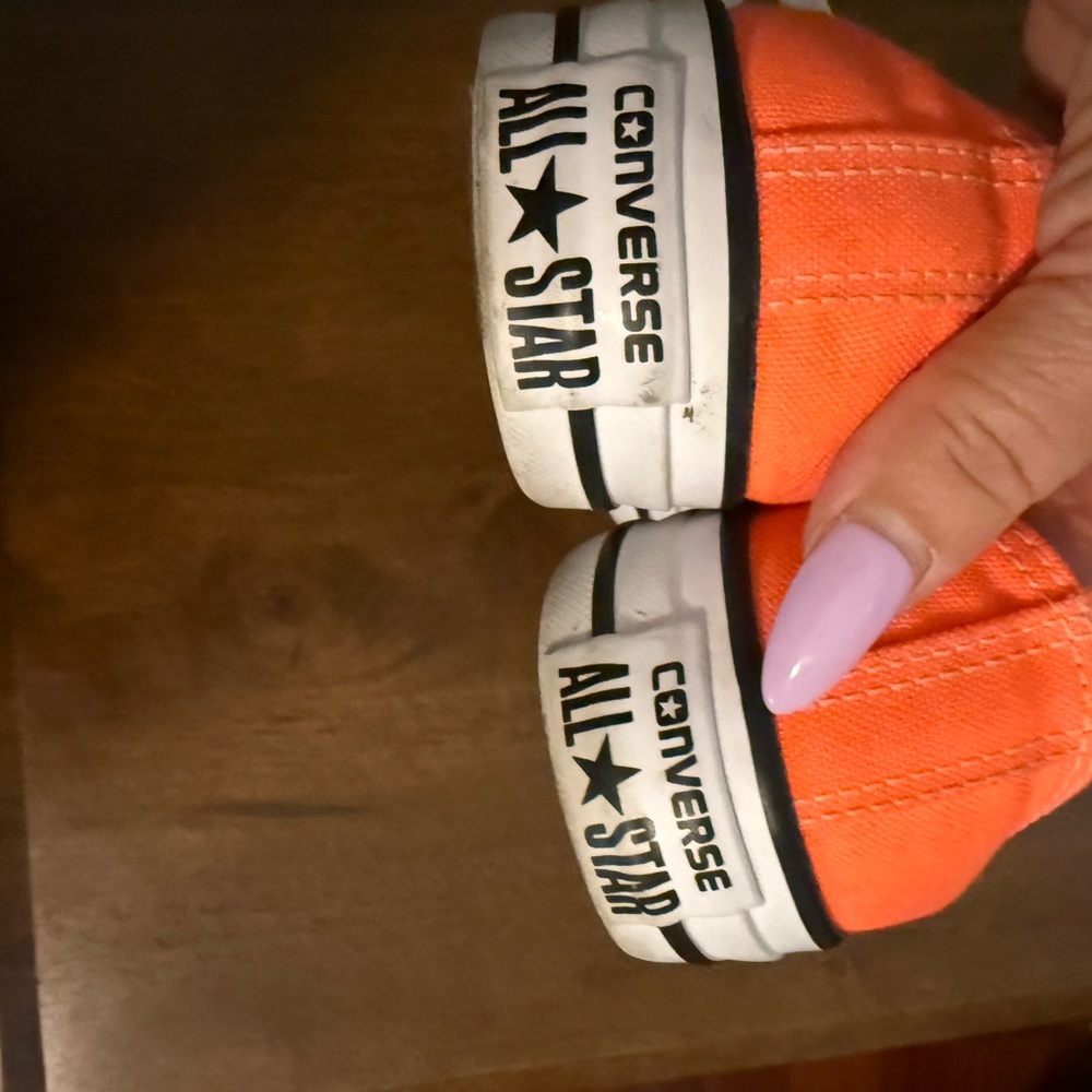 Converse Orange and White Sneakers Classic Canvas Style - Picture 3 of 4